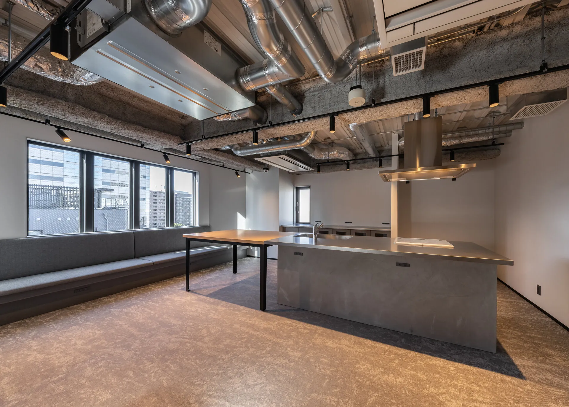 シーラ馬車道 写真3