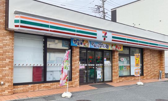 セブンイレブン横浜根岸三丁目店
